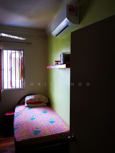 Condominium for Sale at Savanna Condominium - Chris Choo - Bedroom - PropertyGuru.com.my