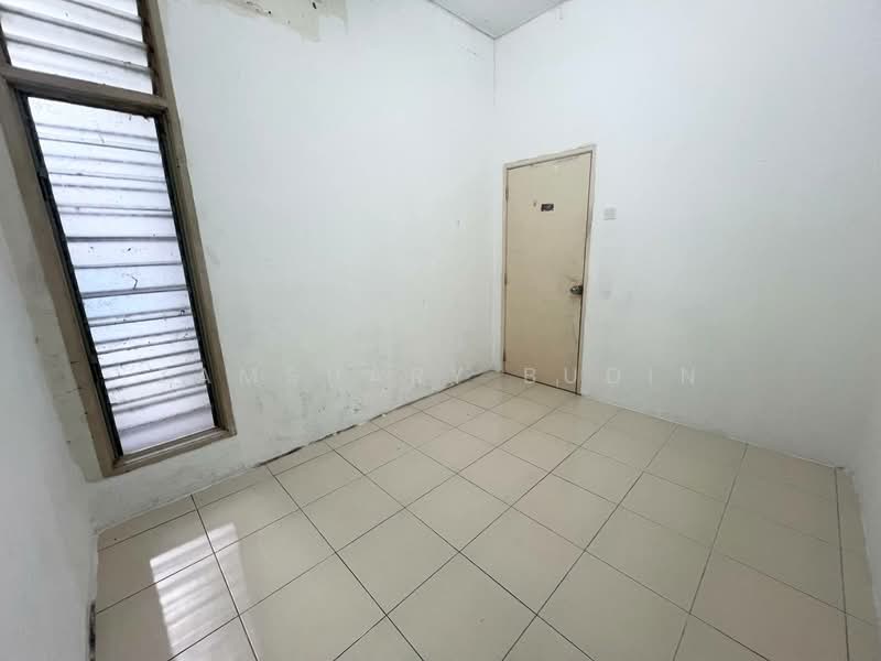 1-storey Terraced House for Sale in Bandar Saujana Putra (Tanjong Duabelas) - Zamshary Budin - Interior - PropertyGuru.com.my