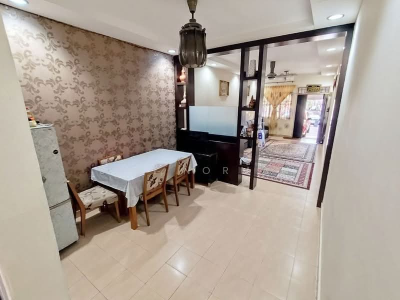 1-storey Terraced House for Sale in Taman Bukit Tiram (Ulu Tiram) - Sufi Norman - Interior - PropertyGuru.com.my