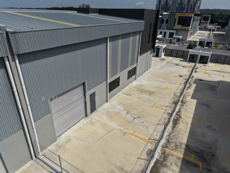 Gudang untuk Disewa di Eco Business Park V (Puncak Alam) - Amirun Kinanah - Exterior - PropertyGuru.com.my