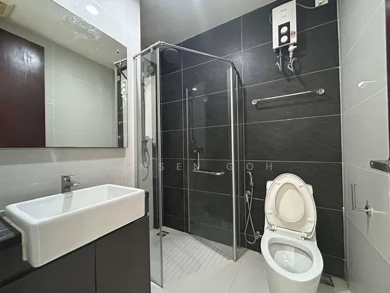 Kondominium untuk Disewa di Amberside @ Country Garden Danga Bay - Jensen Goh - Bathroom - PropertyGuru.com.my