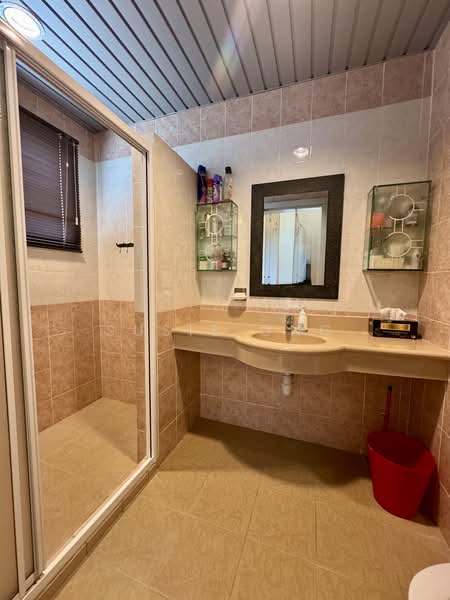 Condominium for Sale at Greenview Residence - Susie Ong - Master bathroom - PropertyGuru.com.my