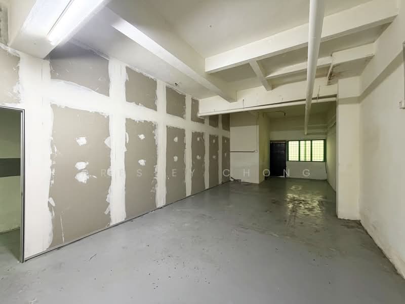 Kedai untuk Dijual di Taman Tasik Emas (Kampar) - Presley Chong - Interior - PropertyGuru.com.my
