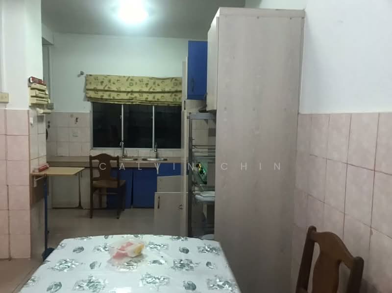2-storey Terraced House for Sale in Bukit Indah (Ampang) - calvin Chin - Kitchen - PropertyGuru.com.my