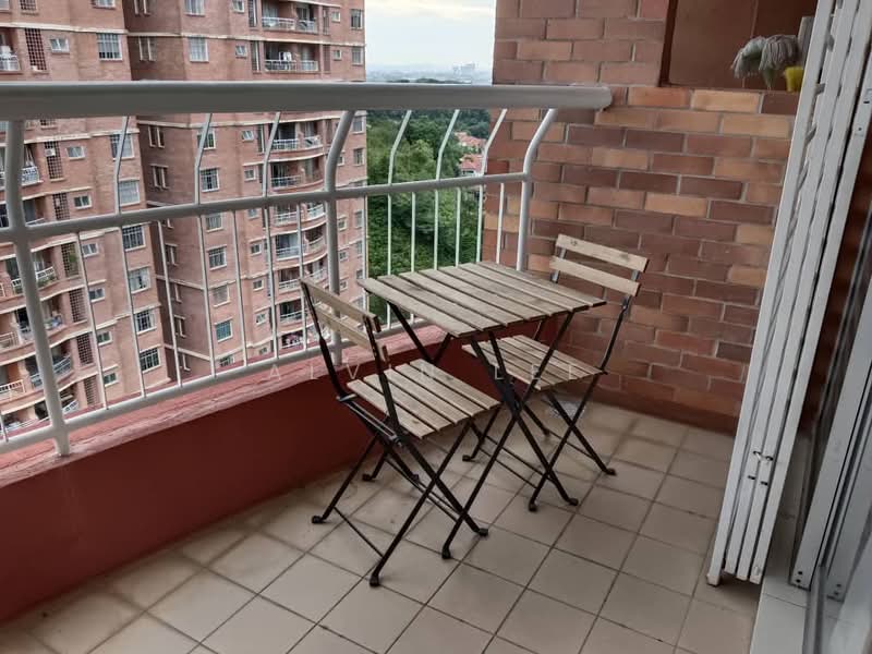 Kondominium untuk Disewa di Greenview Residence - Alvin Lee - Balcony - PropertyGuru.com.my