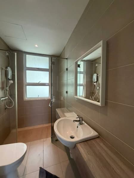 Kediaman Servis untuk Disewa di Summerton - Alex Lim - Bathroom - PropertyGuru.com.my