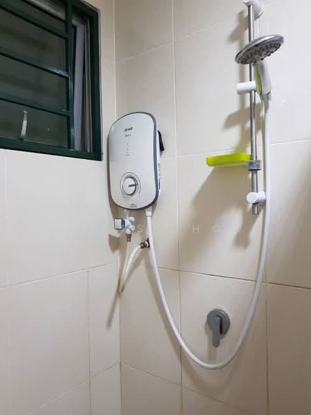 Servis Apartment untuk Dijual di OUG Parklane - Chris Choo - Bathroom - PropertyGuru.com.my