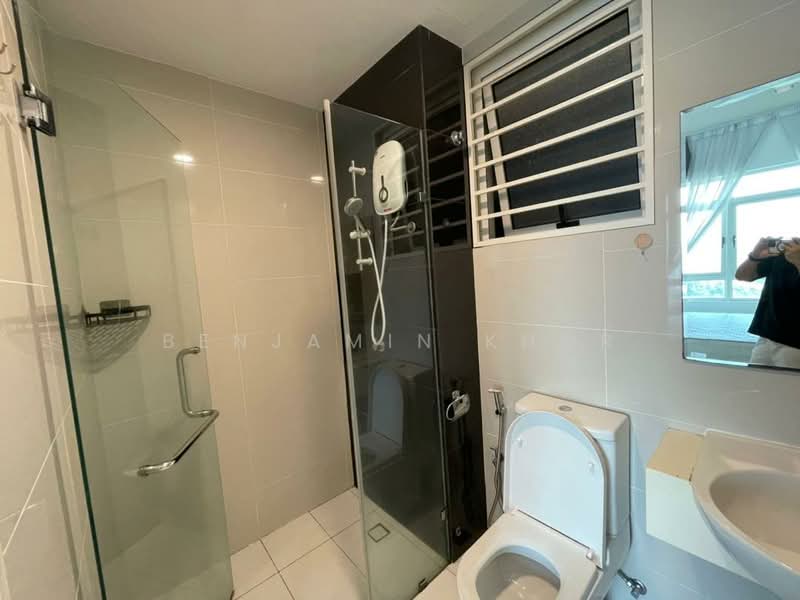 Kondominium untuk Disewa di La Thea Residences - Benjamin Khor - Bathroom - PropertyGuru.com.my