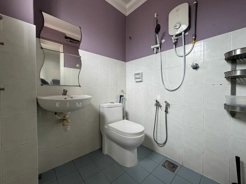 2-storey Terraced House for Sale in Saujana Damansara (Damansara Damai) - Kim Meng Lew - PropertyGuru.com.my