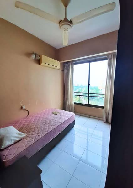 Kondominium untuk Disewa di E-Park Condominium - Clifton Chee - PropertyGuru.com.my