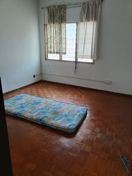 Rumah Teres 2 Tingkat untuk Dijual di Taman Overseas Union (Taman Oug) (Jalan Klang Lama (Old Klang Road)) - CK Lee - Bedroom - PropertyGuru.com.my