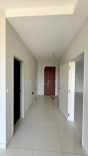 Condominium for Sale at Nestree Residence - Walance Lee - Corridor - PropertyGuru.com.my