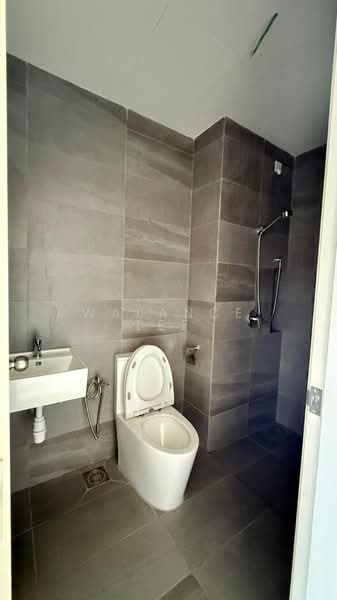 Condominium for Sale at Nestree Residence - Walance Lee - Bathroom - PropertyGuru.com.my