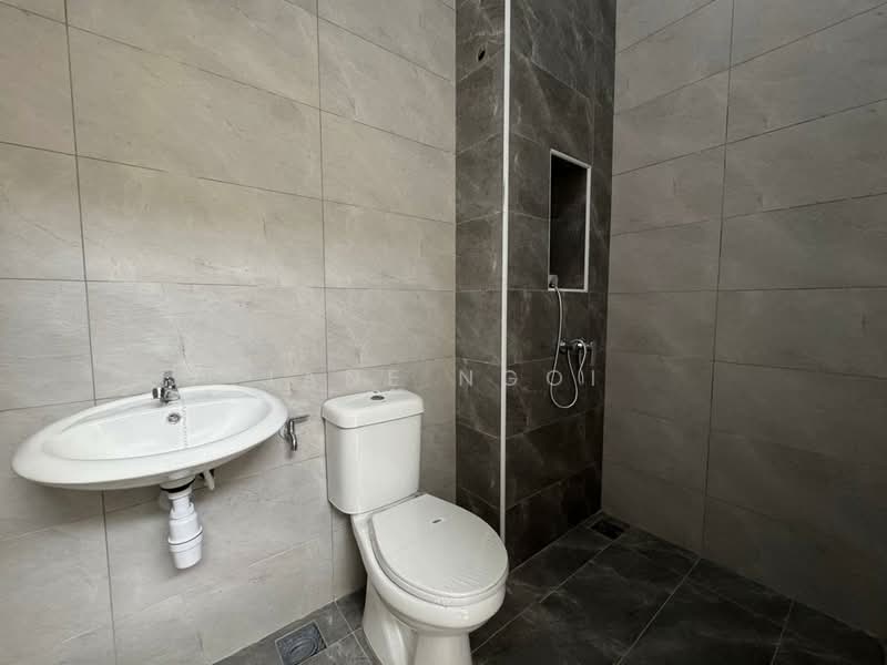 Rumah Kluster untuk Dijual di Johor Bahru (Johor) - Jane Ngoi - Bathroom - PropertyGuru.com.my