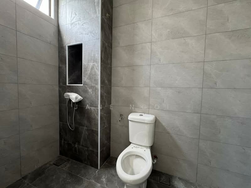 Rumah Kluster untuk Dijual di Johor Bahru (Johor) - Jane Ngoi - Bathroom - PropertyGuru.com.my