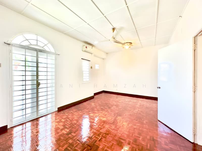 Rumah Teres 2 Tingkat untuk Dijual di Usj 9 (Subang Jaya) - Hani Hamzah - PropertyGuru.com.my