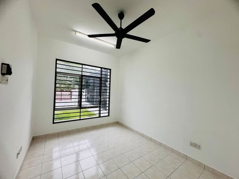 1-storey Terraced House for Sale in Bandar Bukit Raja (Klang) - Nahathir Shahabudin - Interior - PropertyGuru.com.my