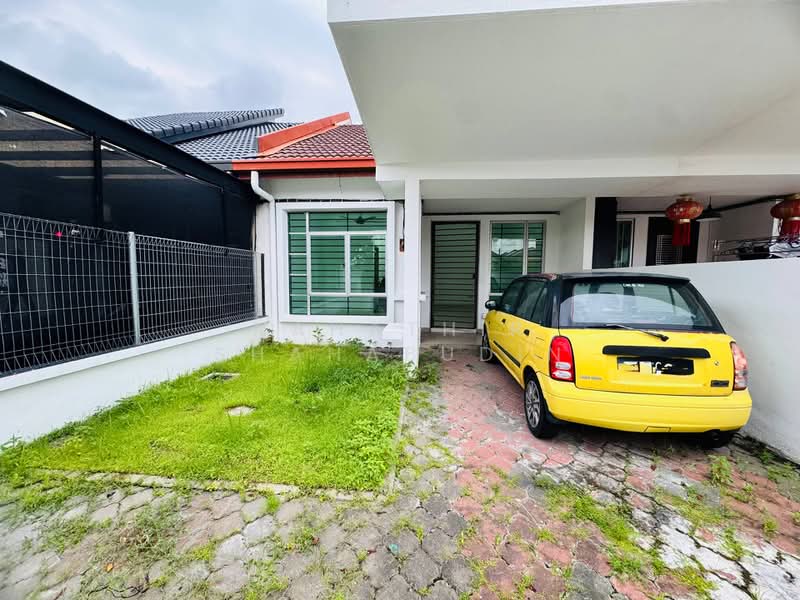 1-storey Terraced House for Sale in Bandar Bukit Raja (Klang) - Nahathir Shahabudin - Exterior - PropertyGuru.com.my