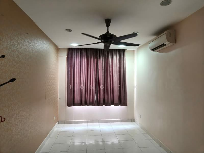 Kondominium untuk Disewa di Indah Alam (Subang Andaman) - Khong T.K - Master Bedroom - PropertyGuru.com.my