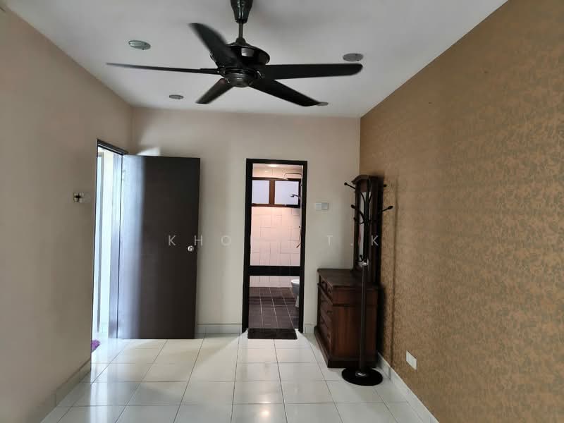 Kondominium untuk Disewa di Indah Alam (Subang Andaman) - Khong T.K - Master Bedroom - PropertyGuru.com.my