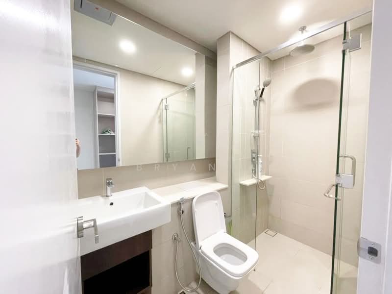 Servis Apartment untuk Disewa di The Ridge - Bryan . - Bathroom - PropertyGuru.com.my