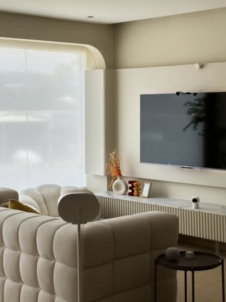 Service Residence for Sale at TriTower Residence @ Johor Bahru Sentral - Dennis Lee - Living Room - PropertyGuru.com.my