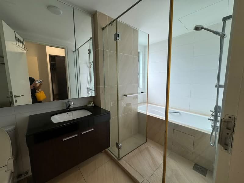 Pangsapuri untuk Dijual di Molek Pine 3 - Jia En Lee - PropertyGuru.com.my