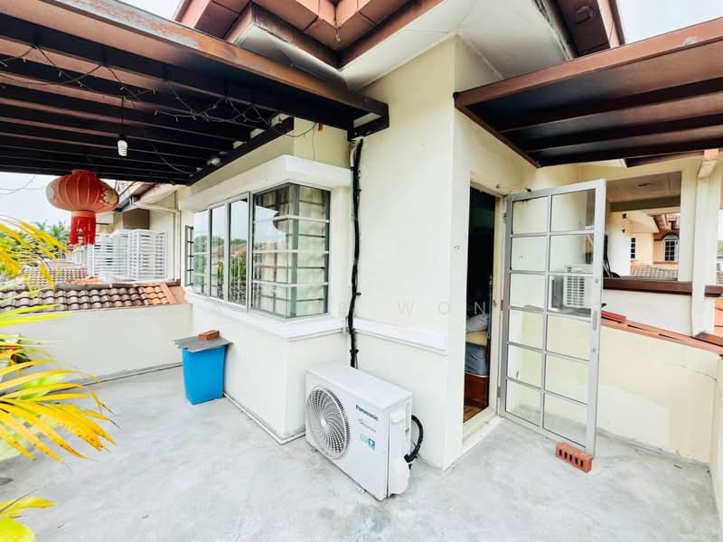 Rumah Teres untuk Dijual di Kota Kemuning (Shah Alam) - Tabris Wong - Balcony - PropertyGuru.com.my