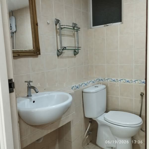 Servis Apartment untuk Disewa di 38 Bidara Condominium - Walter Chin - Bathroom - PropertyGuru.com.my