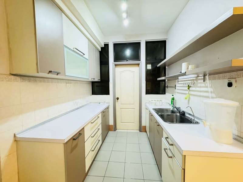 Kondominium untuk Dijual di Pelangi Utama - Wesley Fu - Kitchen - PropertyGuru.com.my