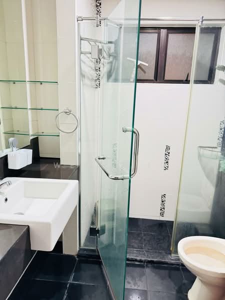 Kondominium untuk Dijual di Pelangi Utama - Wesley Fu - Bathroom - PropertyGuru.com.my
