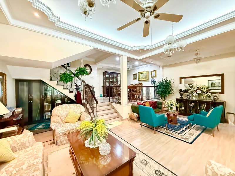 Rumah Teres 2 Tingkat untuk Dijual di Seksyen 1 Bandar Baru Bangi (Bandar Baru Bangi) - Mohd Aizat Saiful Bahri - Living Room - PropertyGuru.com.my
