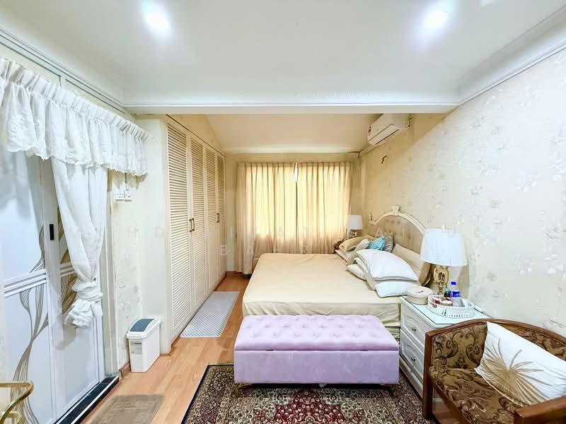 Rumah Teres 2 Tingkat untuk Dijual di Seksyen 1 Bandar Baru Bangi (Bandar Baru Bangi) - Mohd Aizat Saiful Bahri - Bedroom - PropertyGuru.com.my