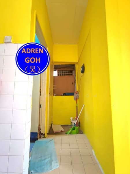 Rumah Flat untuk Dijual di Desa Baiduri - Adren Goh - Corridor - PropertyGuru.com.my