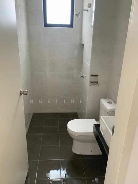 Kedai / Pejabat untuk Disewa di Taman Sunway Wellesley (Bukit Mertajam) - Angeline Tio - Bathroom - PropertyGuru.com.my