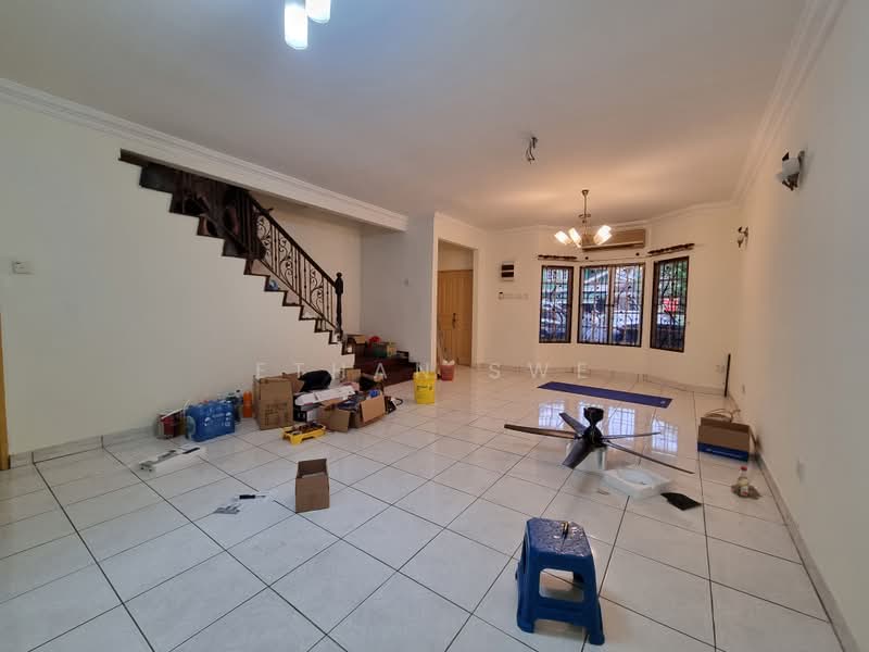 Rumah Teres 2 Tingkat untuk Dijual di Sungai Buloh (Selangor) - Ethan Swe - Living Room - PropertyGuru.com.my