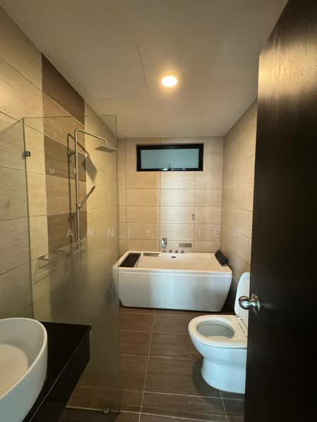 Service Residence for Rent at Molek Regency - Annly Liew - Bathroom - PropertyGuru.com.my