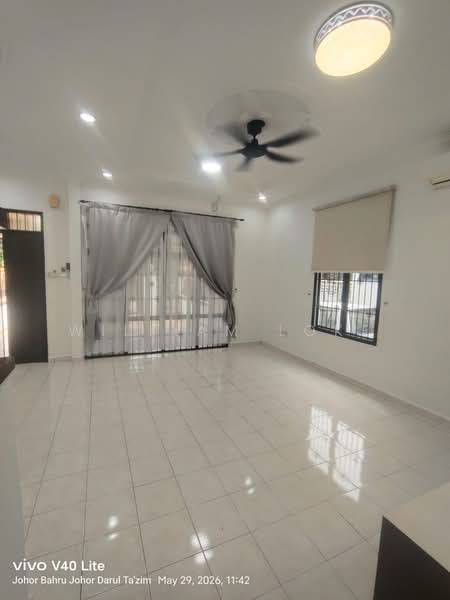 Rumah Teres 2 Tingkat untuk Disewa di Taman Perling (Perling) - William Loke - Living Room - PropertyGuru.com.my