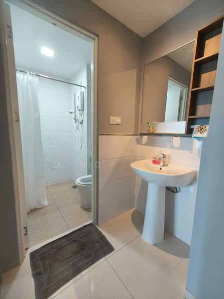 Service Residence for Sale at Country Garden Central Park - Mindy Lee - Bathroom - PropertyGuru.com.my