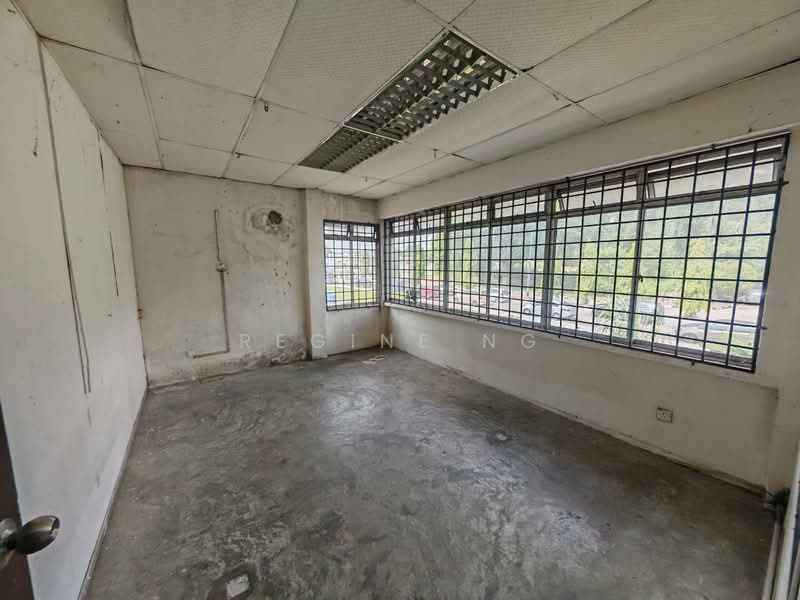 Factory for Rent in Taman Universiti (Skudai) - Regine Ng - Interior - PropertyGuru.com.my