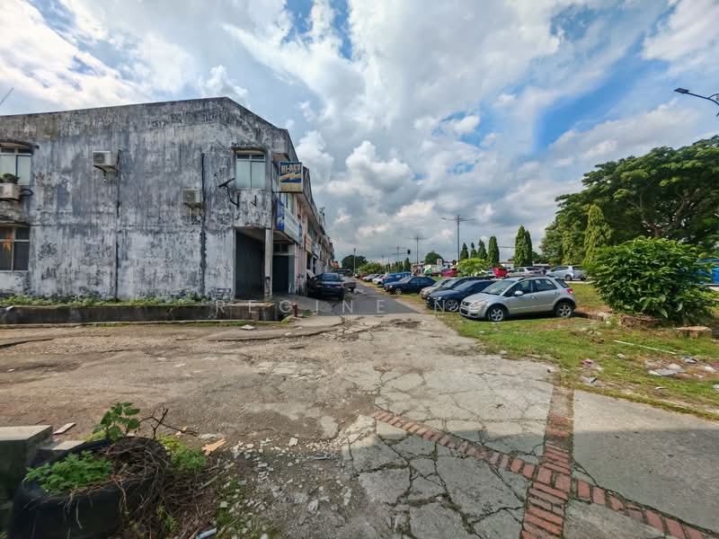 Factory for Rent in Taman Universiti (Skudai) - Regine Ng - Exterior - PropertyGuru.com.my