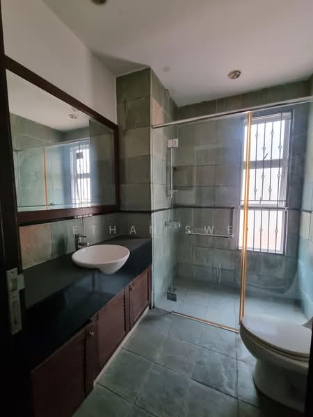 Rumah Banglo untuk Dijual di Kota Damansara (Selangor) - Ethan Swe - Bathroom - PropertyGuru.com.my