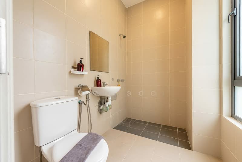 Bungalow for Rent in KL City Centre (Kuala Lumpur) - Hugo Gooi - Bathroom - PropertyGuru.com.my