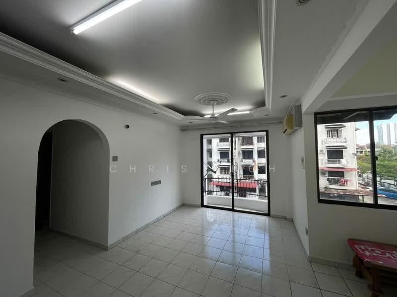 Condominium for Sale at Villa Condominium - Chris Teoh - Living Room - PropertyGuru.com.my