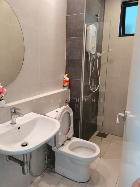 Kondominium untuk Disewa di Lavile Kuala Lumpur - Josephine Loh - Bathroom - PropertyGuru.com.my