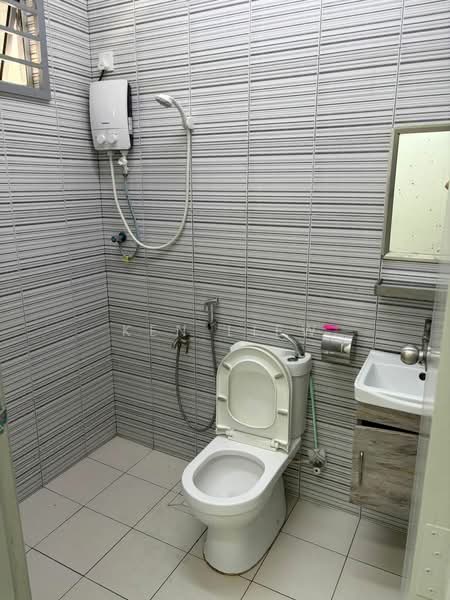 Rumah Banglo untuk Disewa di Taman Bukit (Kulai) - Ken Liew - PropertyGuru.com.my