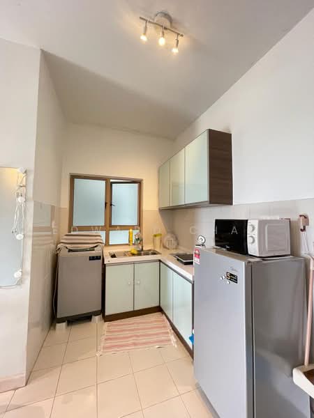 Servis Apartment untuk Dijual di Ritze Perdana 1 - Edward Chai - Kitchen - PropertyGuru.com.my