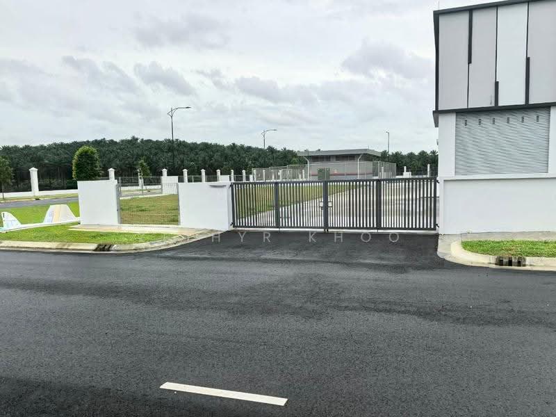 Cluster Factory for Sale in Eco Business Park 1 (Johor Bahru) - Zephyr Khoo - Exterior - PropertyGuru.com.my