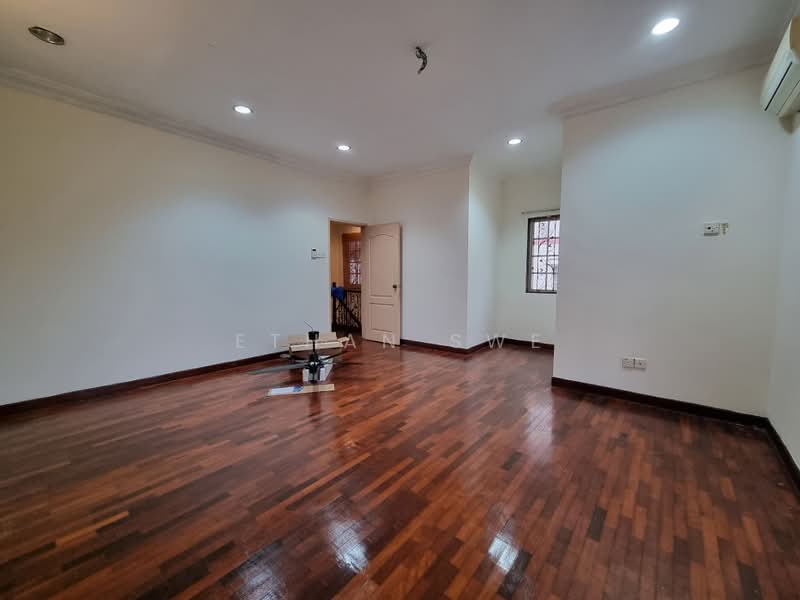 2-storey Terraced House for Rent in Bukit Rahman Putra (Sungai Buloh) - Ethan Swe - Living Room - PropertyGuru.com.my