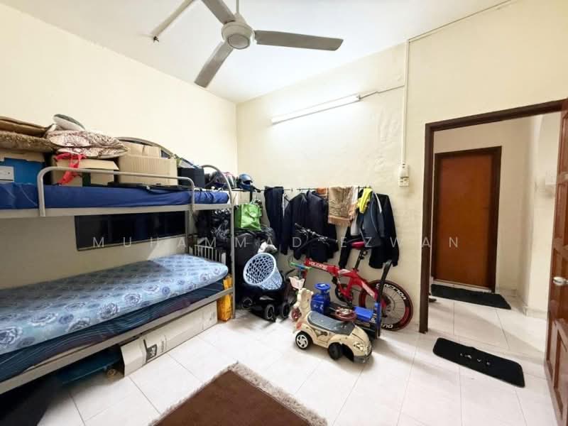 2-storey Terraced House for Sale in Shah Alam (Selangor) - Muhammad Ezwan - Bedroom - PropertyGuru.com.my